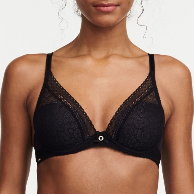 Chantelle Festivite Lace Plunge Underwire Bra