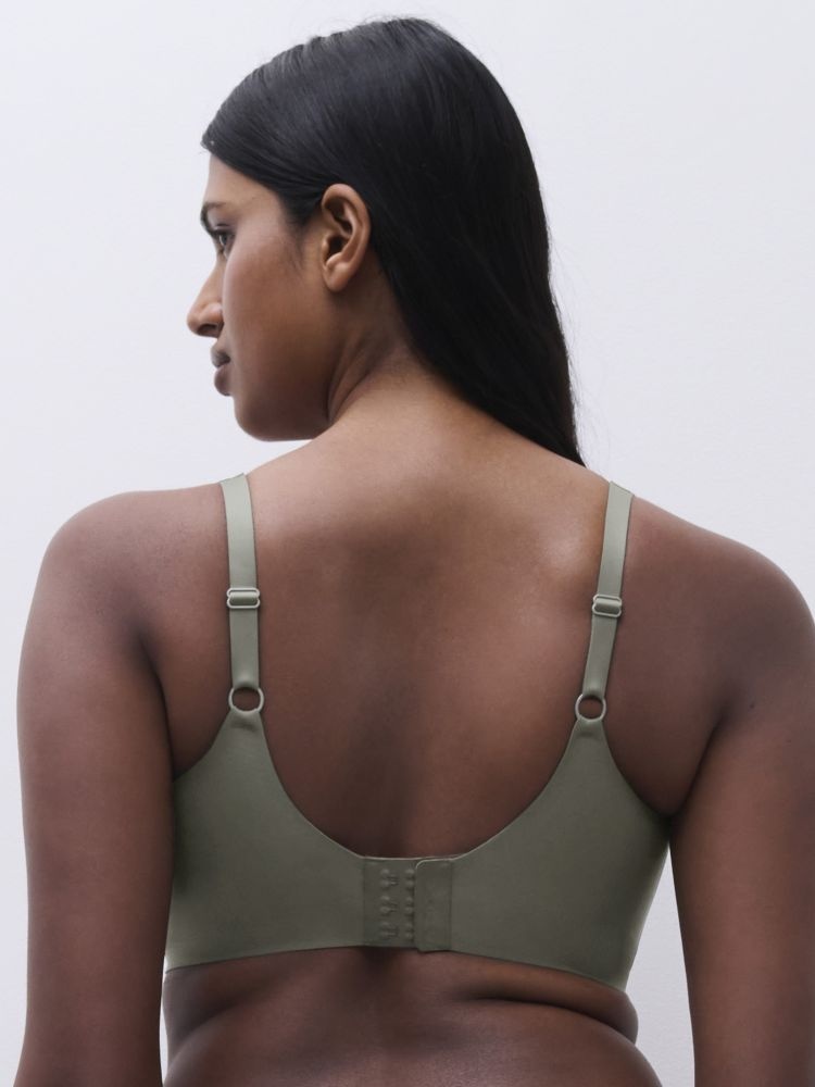 Chantelle Softstretch Power V-Neck Wireless Fashion Support Bra