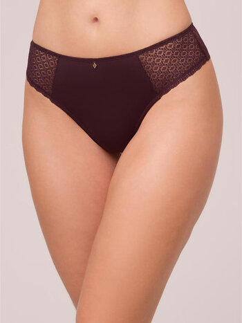 Montelle Intimates Diamond Lace Trimmed Fashion Thong