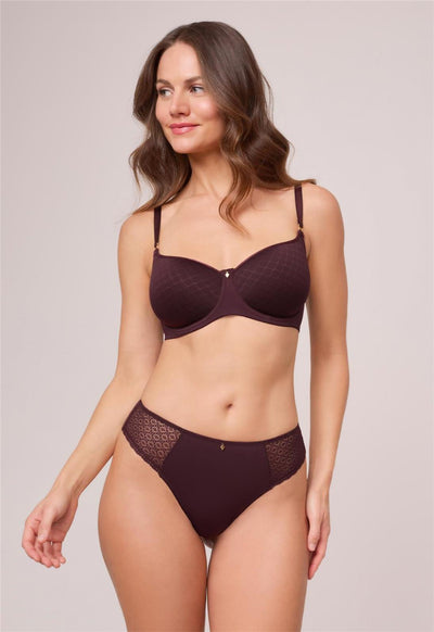 Montelle Intimates Diamond Lace Trimmed Fashion Thong