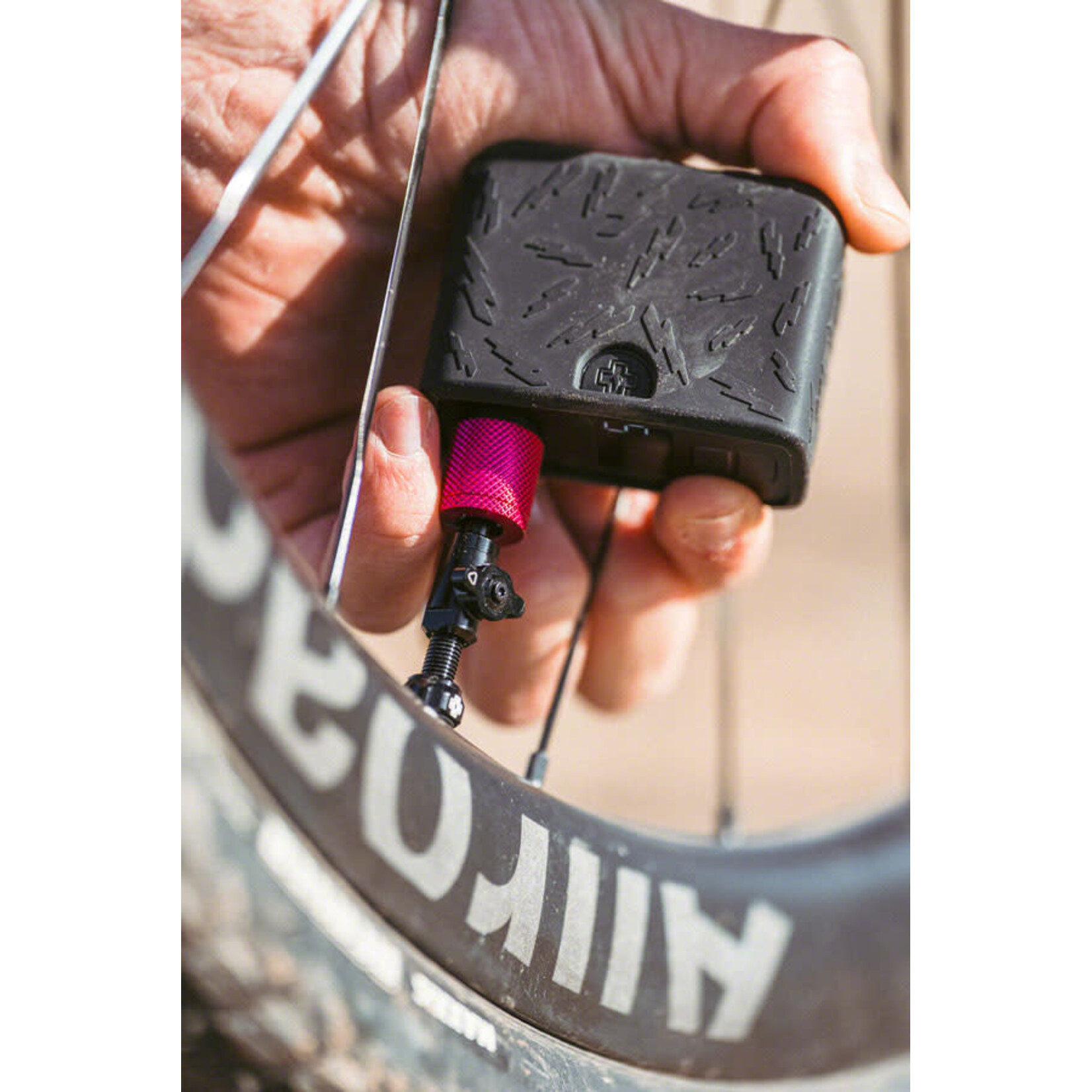 Muc-Off AirMach Mini Pro Electric Inflator