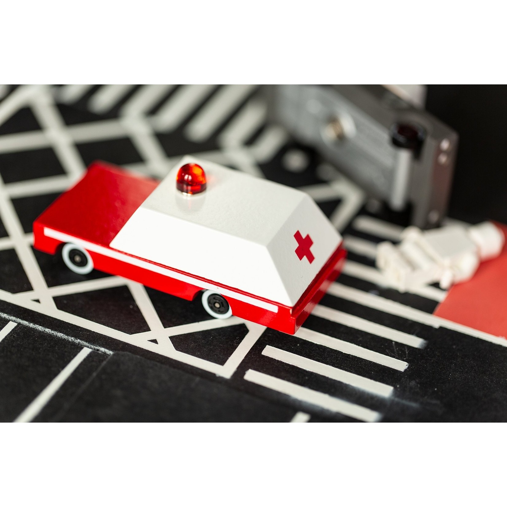 Candylab Candylab Toys | Ambulance