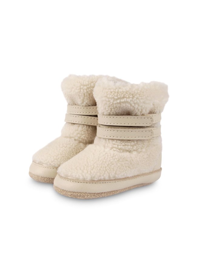 Larisso Lining Boot - Off-White Curly Faux Fur