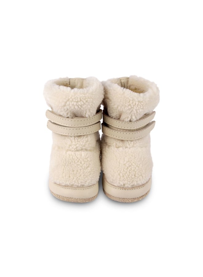 Larisso Lining Boot - Off-White Curly Faux Fur