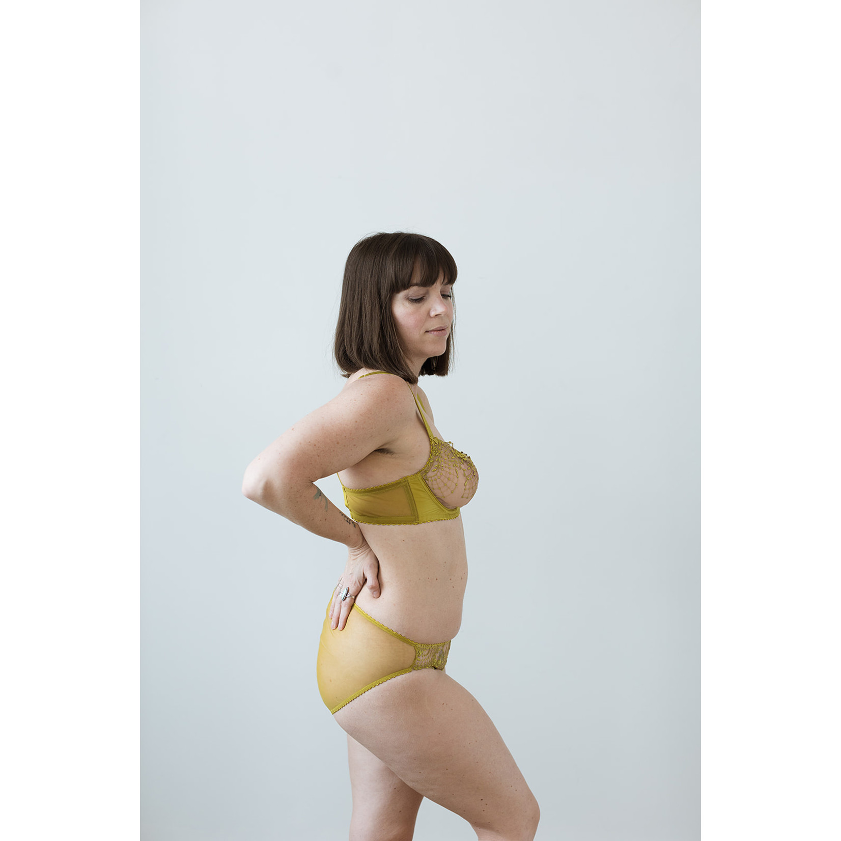 Dita Von Teese Dita Von Teese Julies Roses Bikini