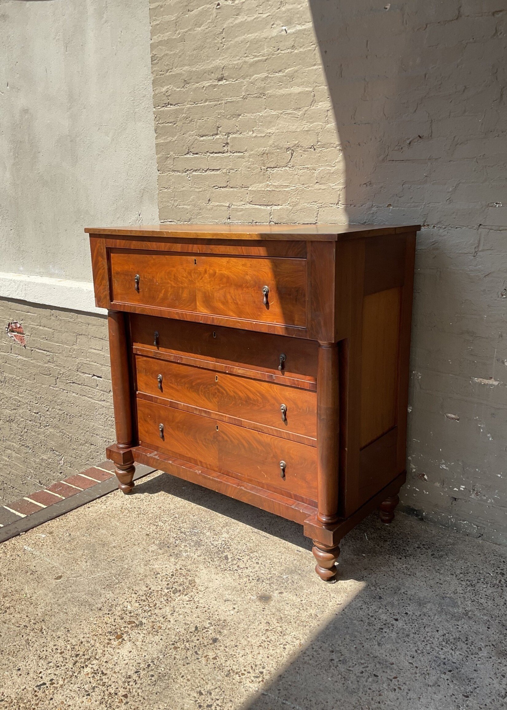 GOODWOOD Southern Empire Chest of Drawers