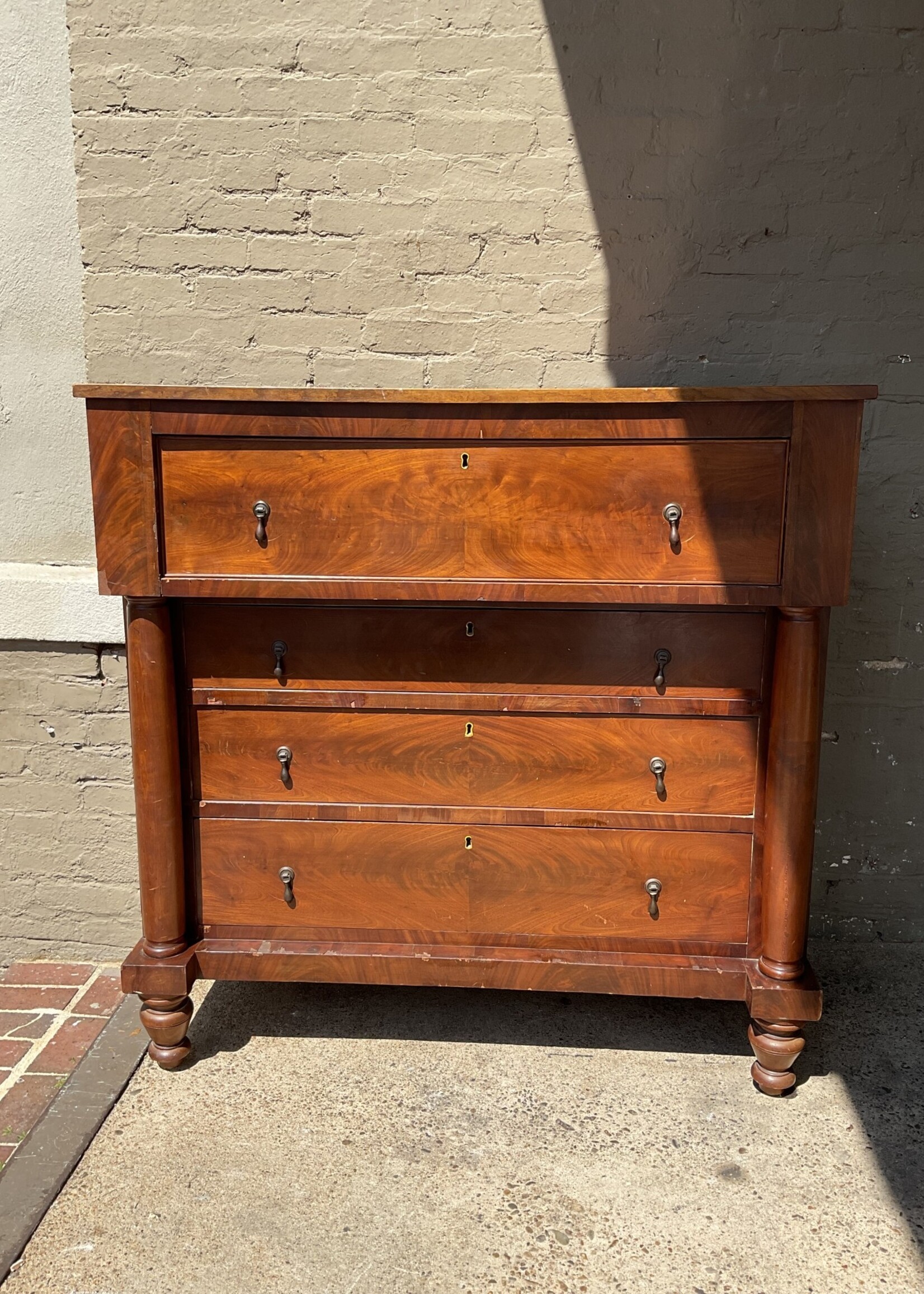 GOODWOOD Southern Empire Chest of Drawers