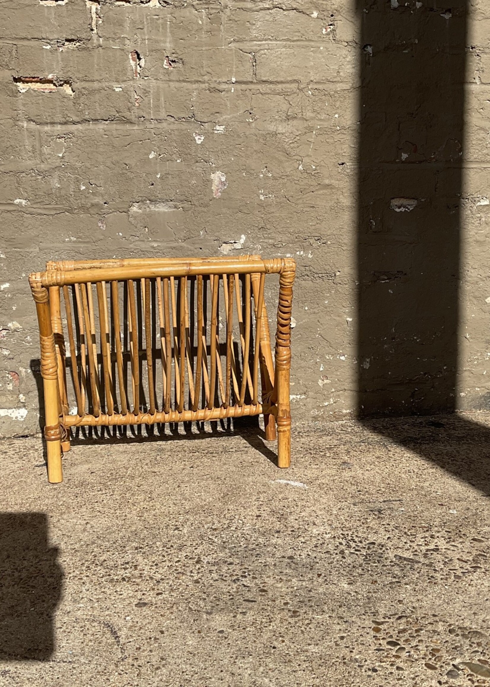 GOODWOOD Bamboo Magazine Rack