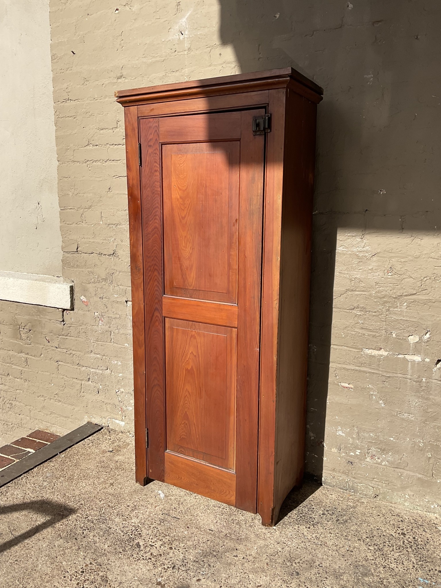 GOODWOOD Antique Pine Chimney GoodWood