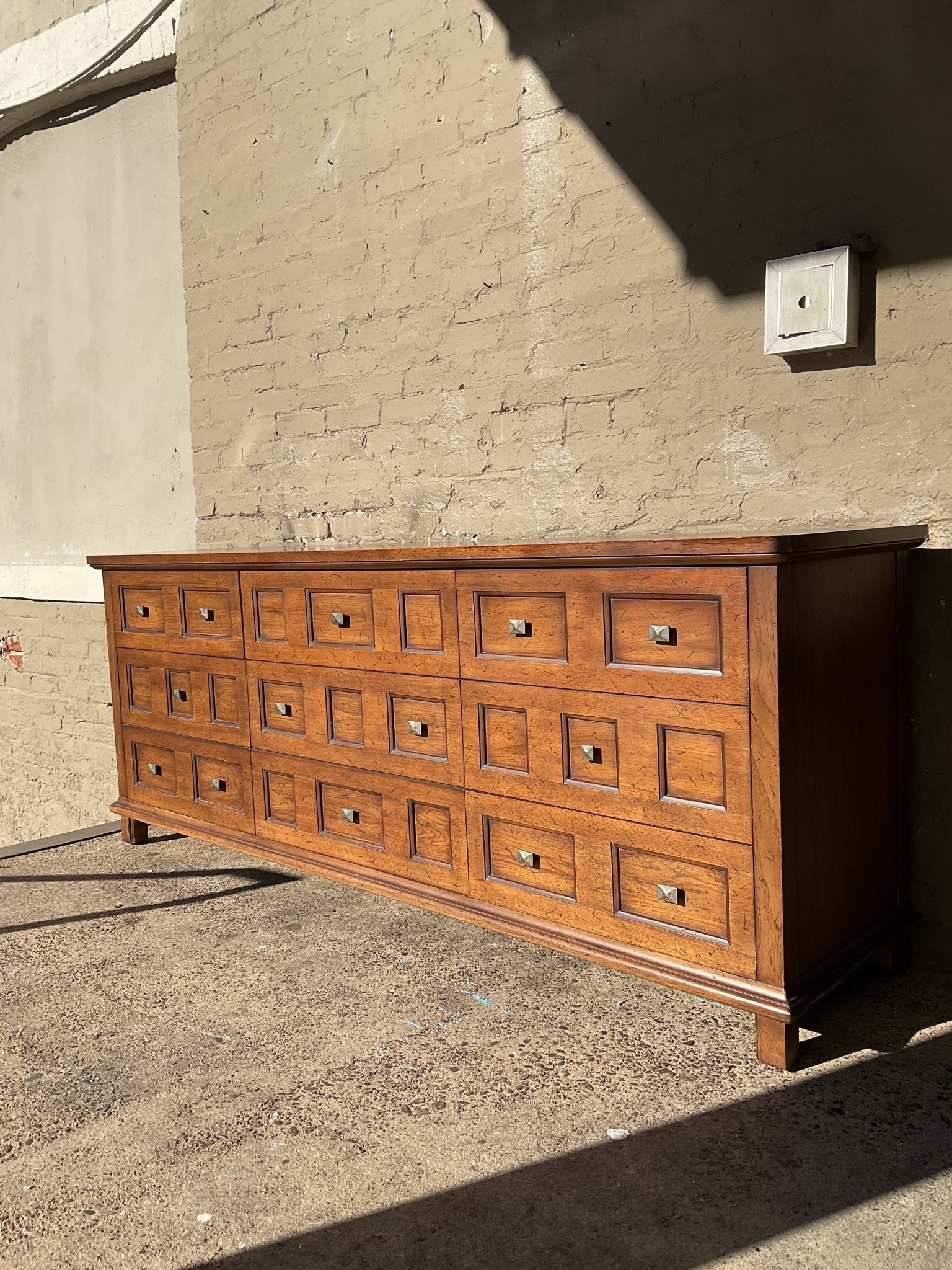 GOODWOOD Henredon MCM Triple Dresser GoodWood