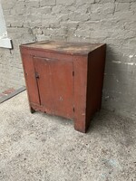 GOODWOOD Primitive Cupboard