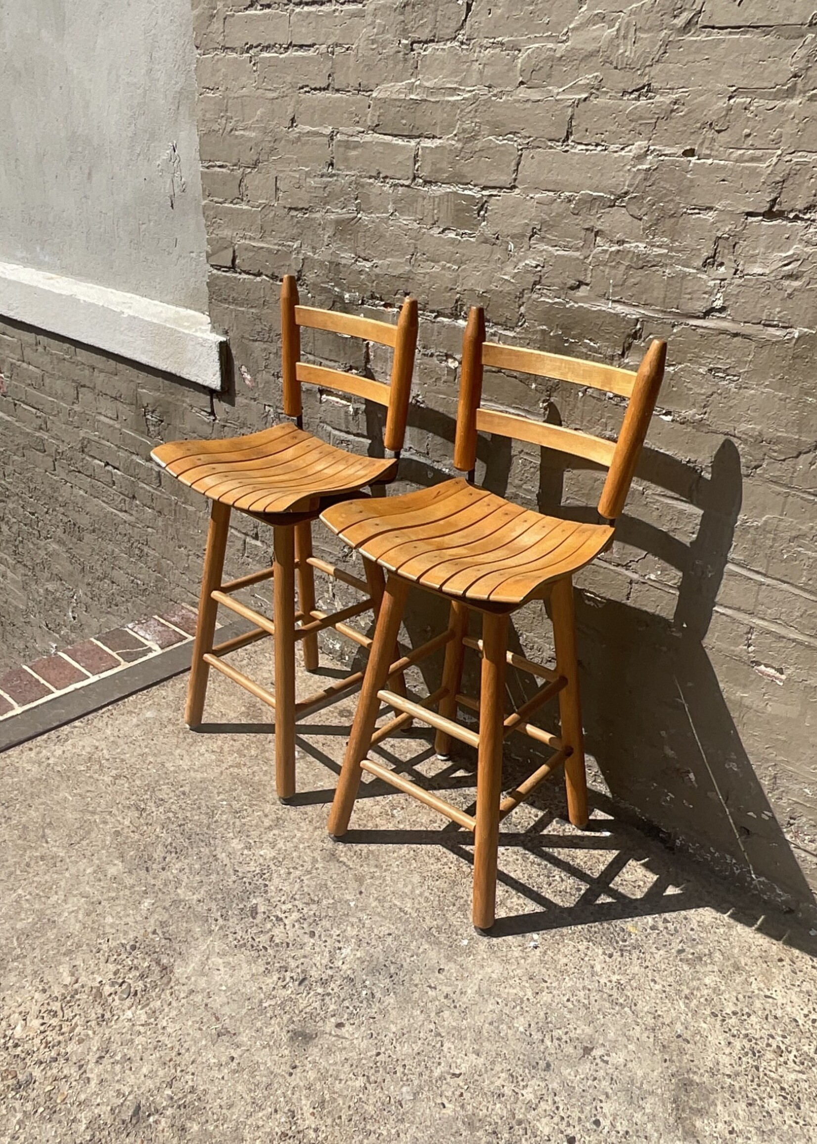 GOODWOOD Pair of Umanoff Style Counter Stools