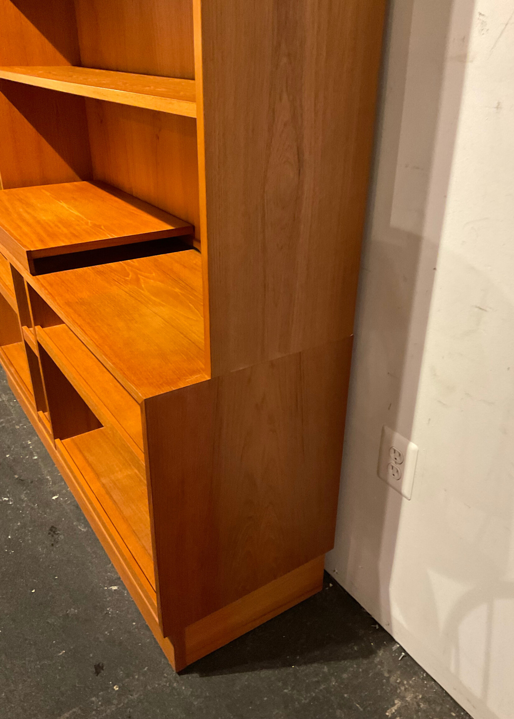 GOODWOOD Hundevand Wall Unit