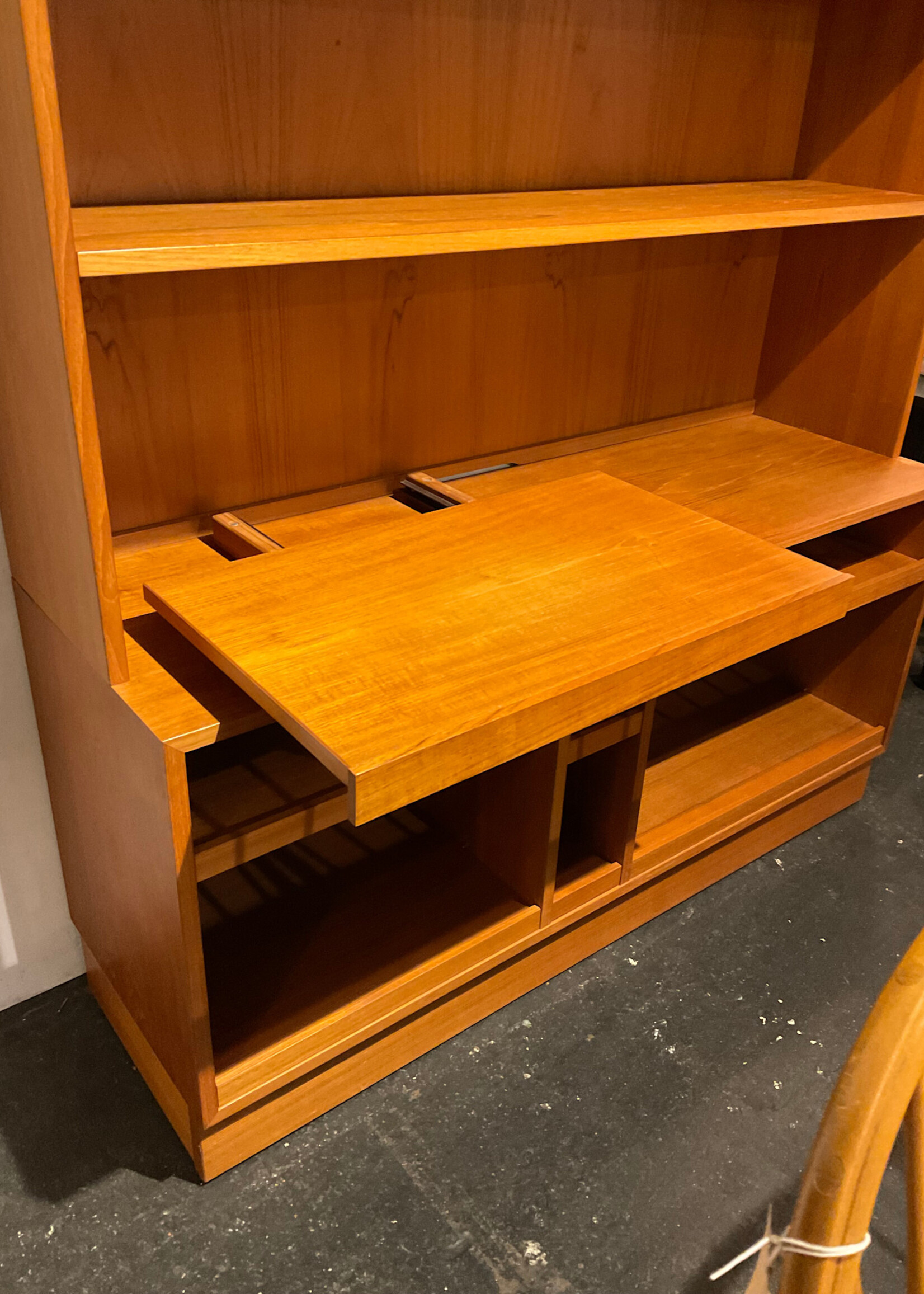 GOODWOOD Hundevand Wall Unit