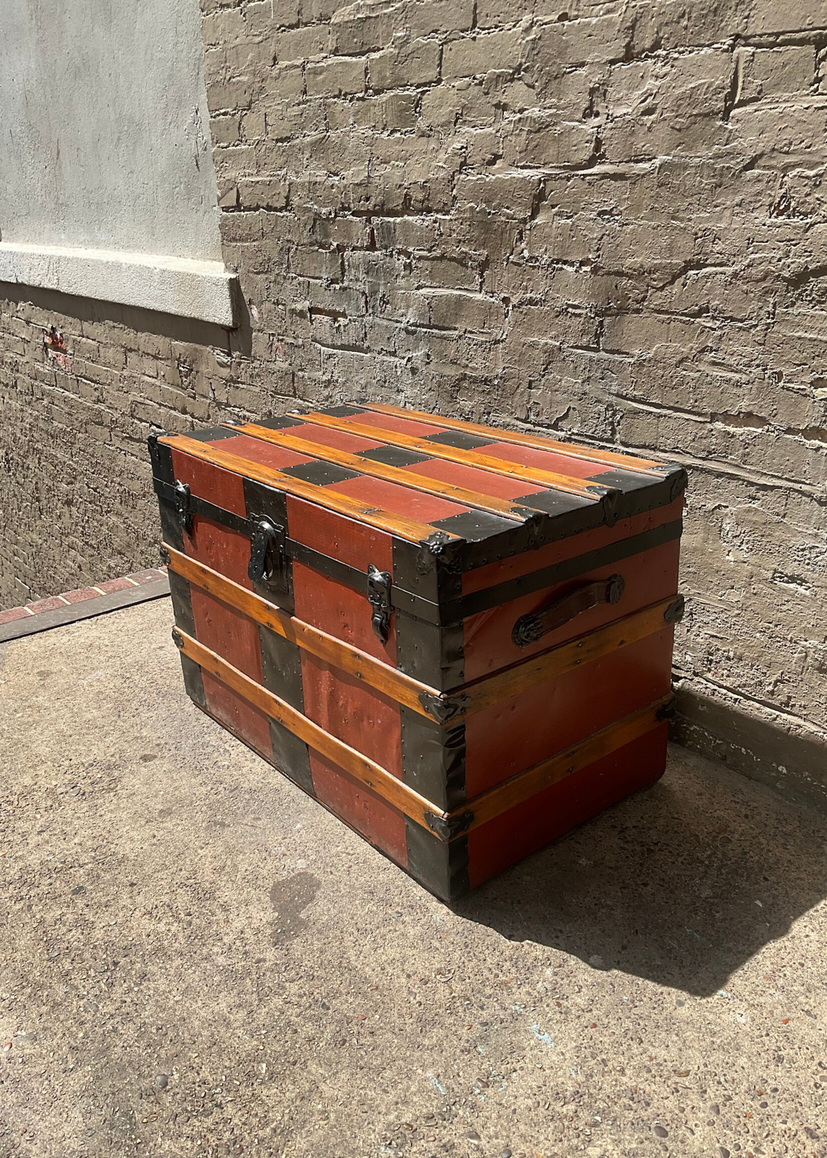 GOODWOOD Steamer Trunk