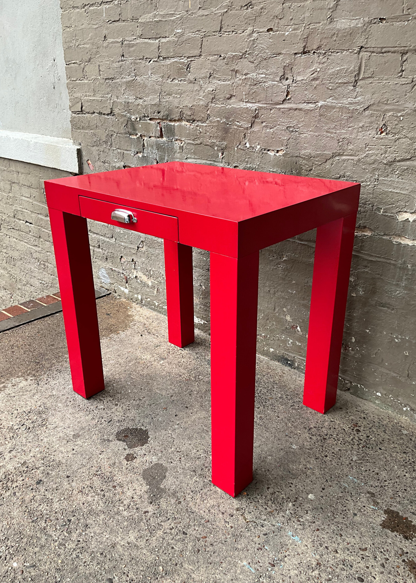 GOODWOOD Parsons Desk