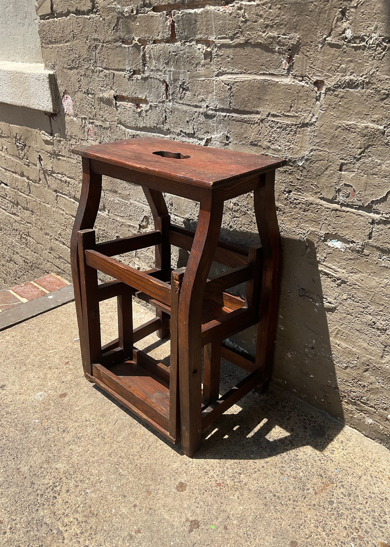 GOODWOOD Oak Folding Step Stool/Plant Stand