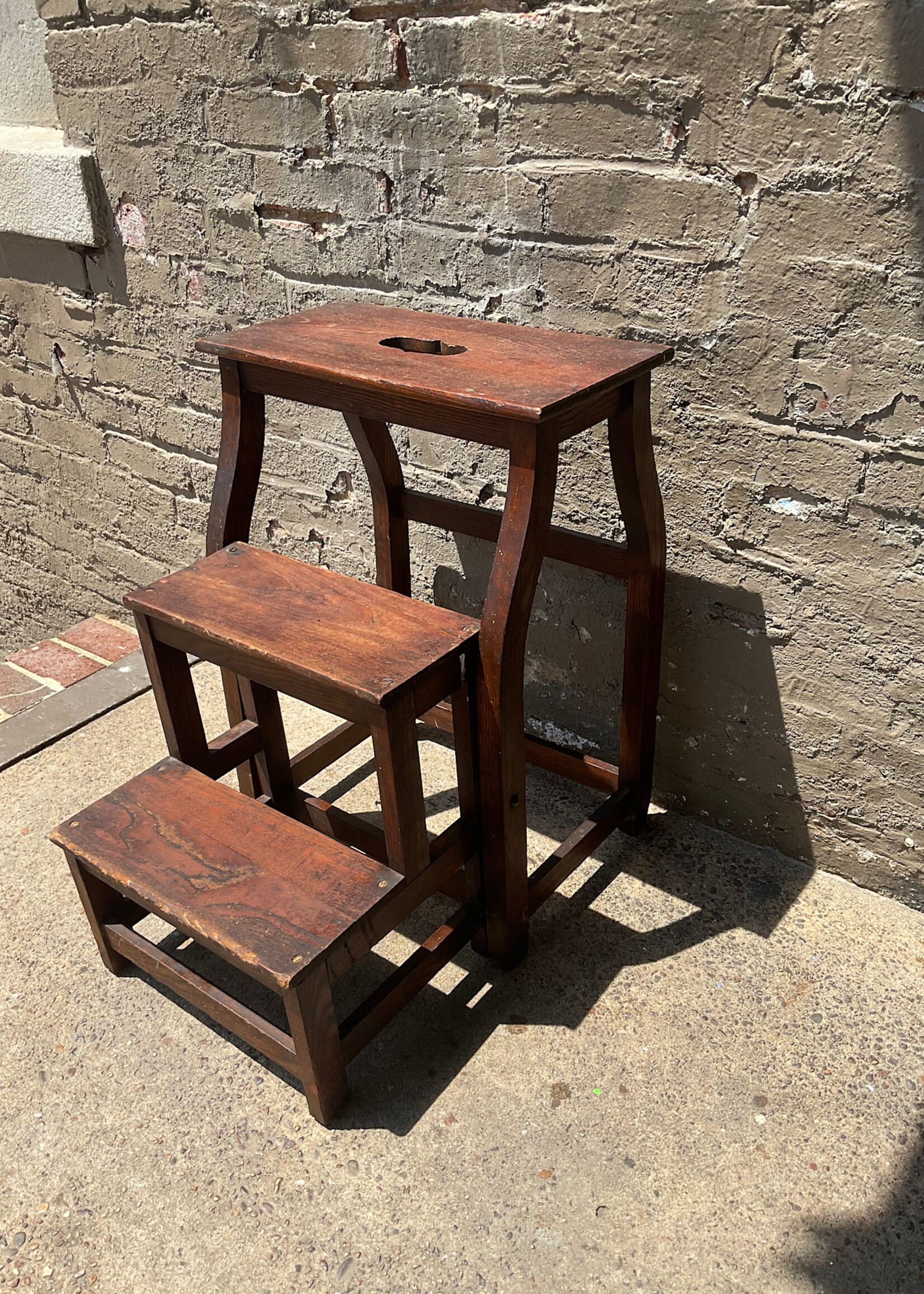 GOODWOOD Oak Folding Step Stool/Plant Stand