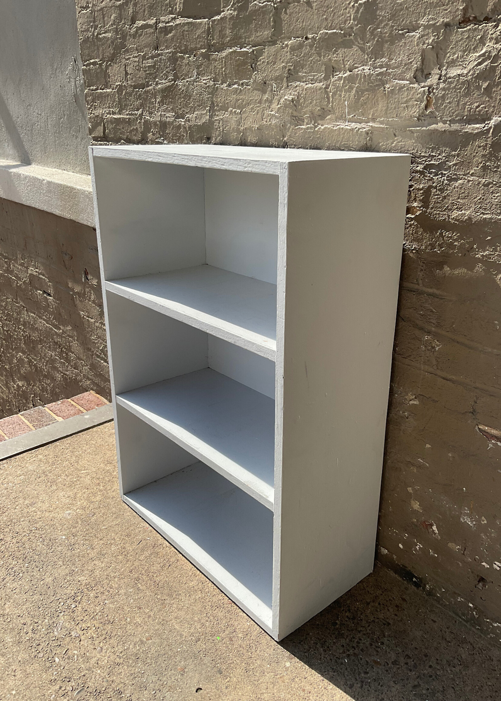 GOODWOOD Small Painted Bookshelf