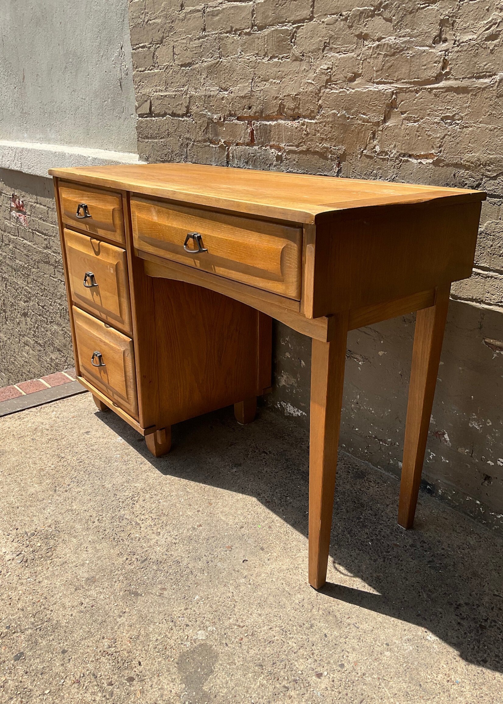 GOODWOOD MCM Desk
