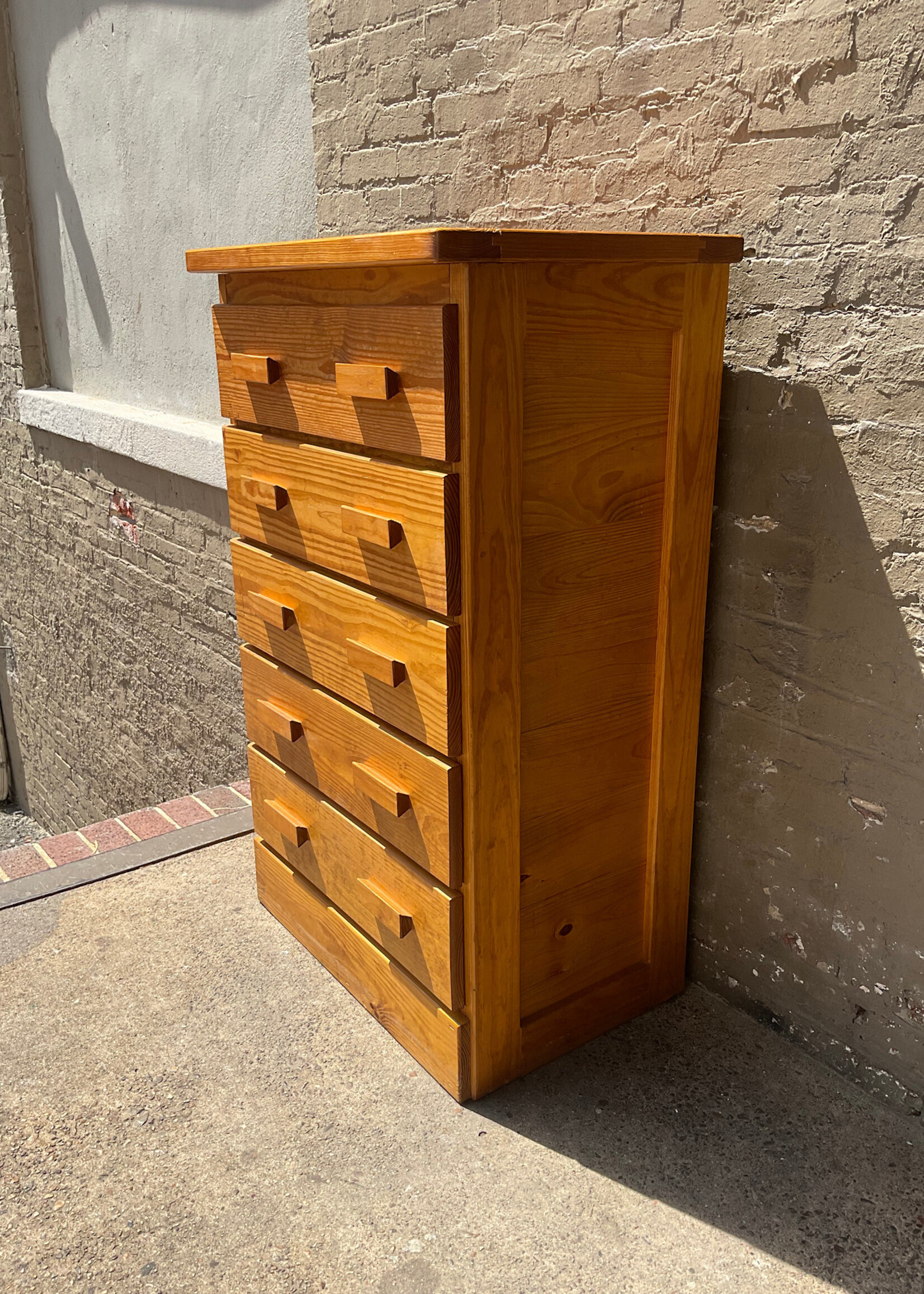 GOODWOOD Vintage This End Up Chest