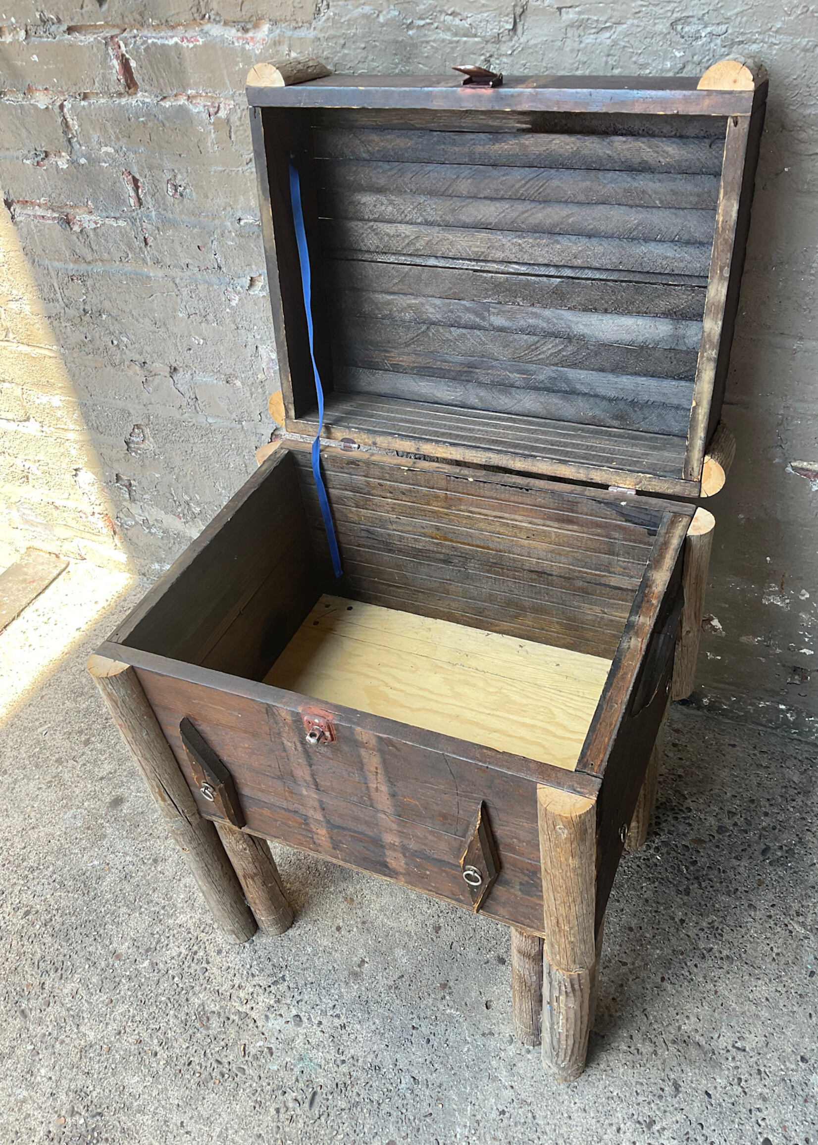 GOODWOOD Rustic Chest on Stand