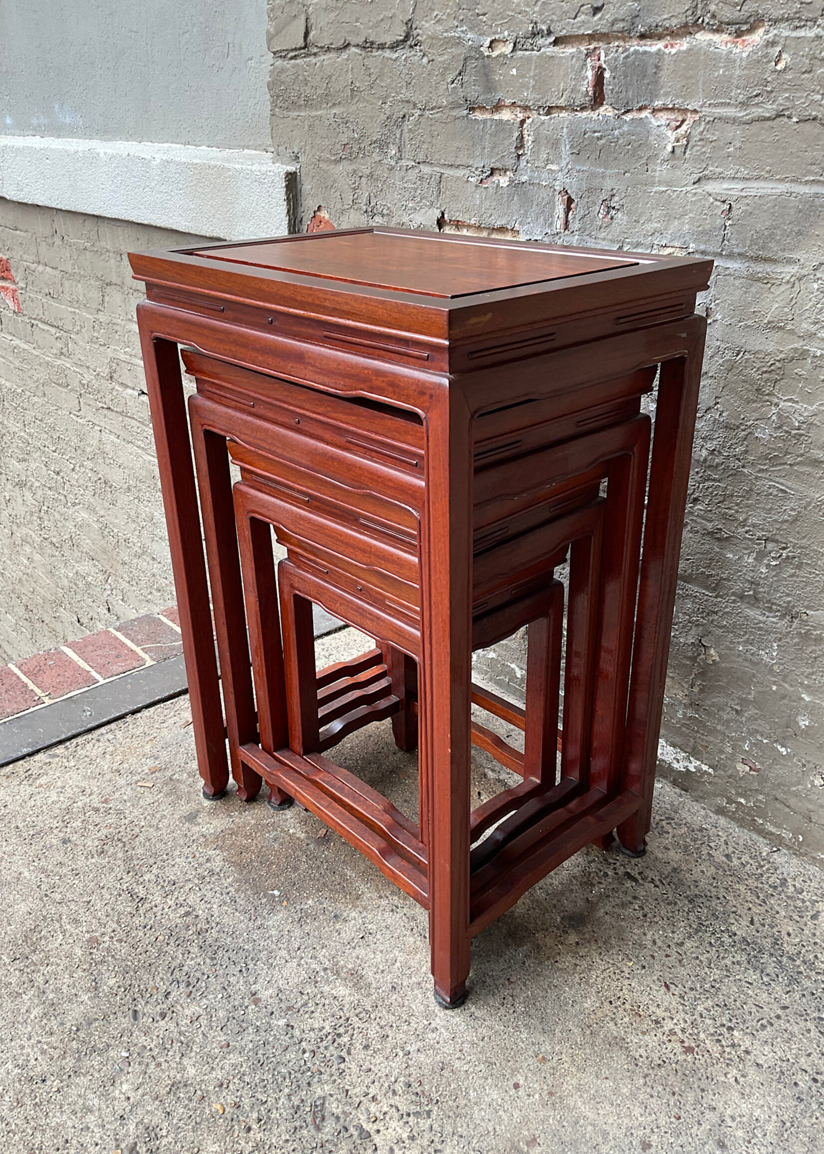 GOODWOOD Set of 4 Chinese Nesting Tables