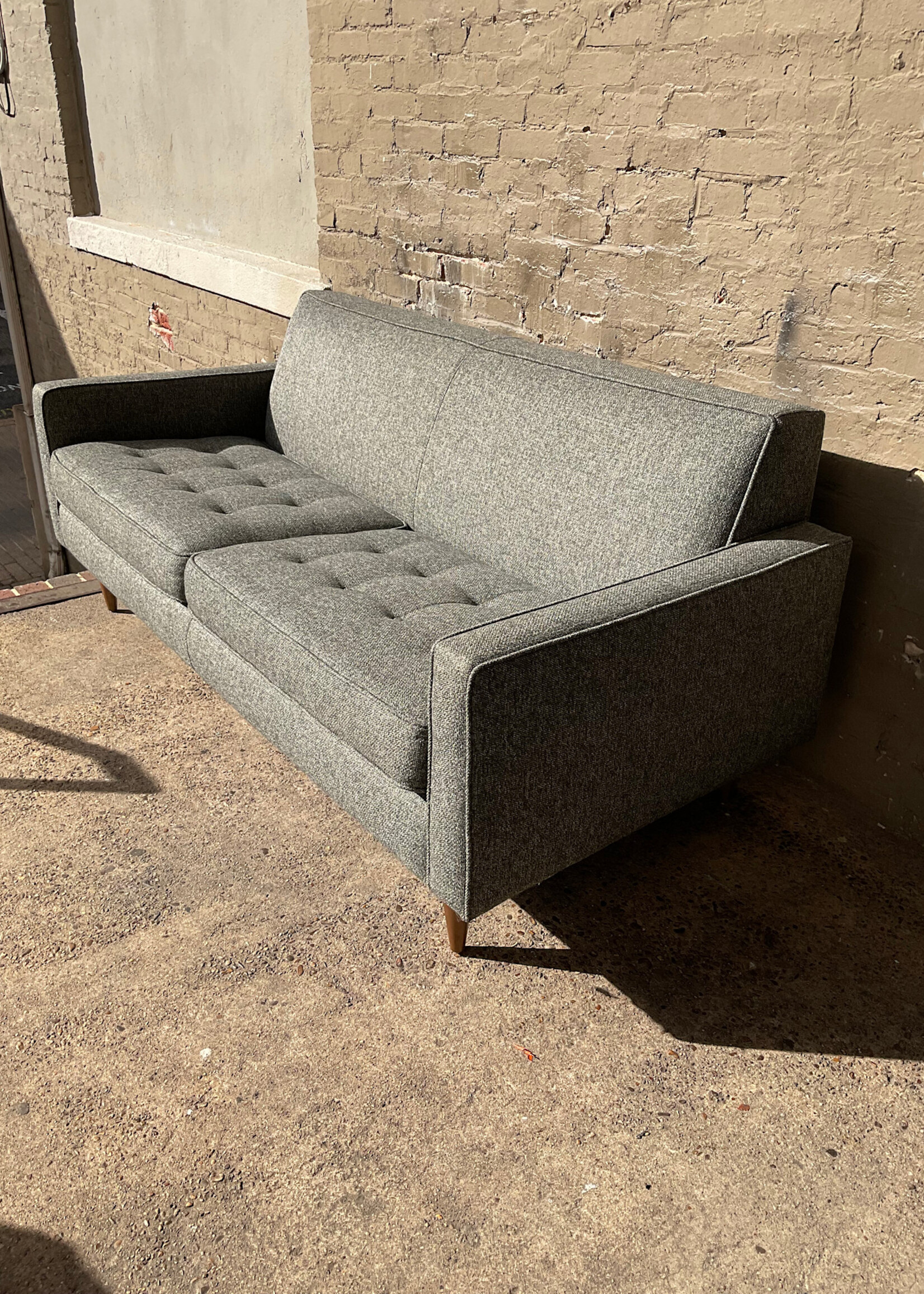 GOODWOOD Room & Board Apartment Sofa