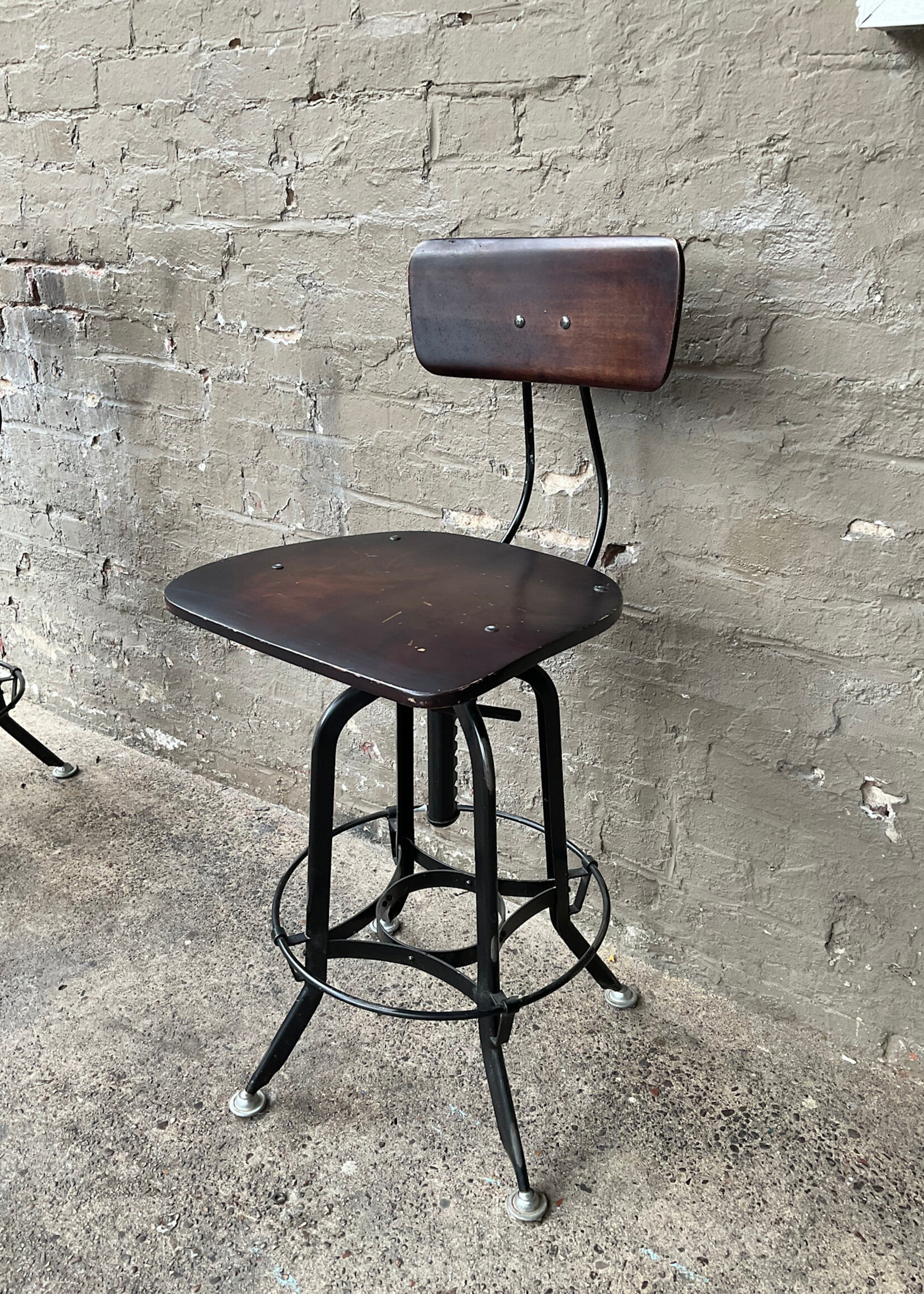 GOODWOOD Restoration Hardware Toledo Stool
