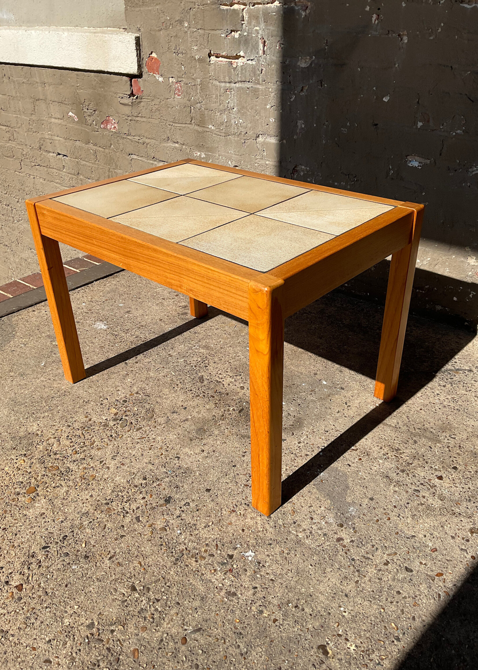 GOODWOOD Danish Modern Tile Top Side Table