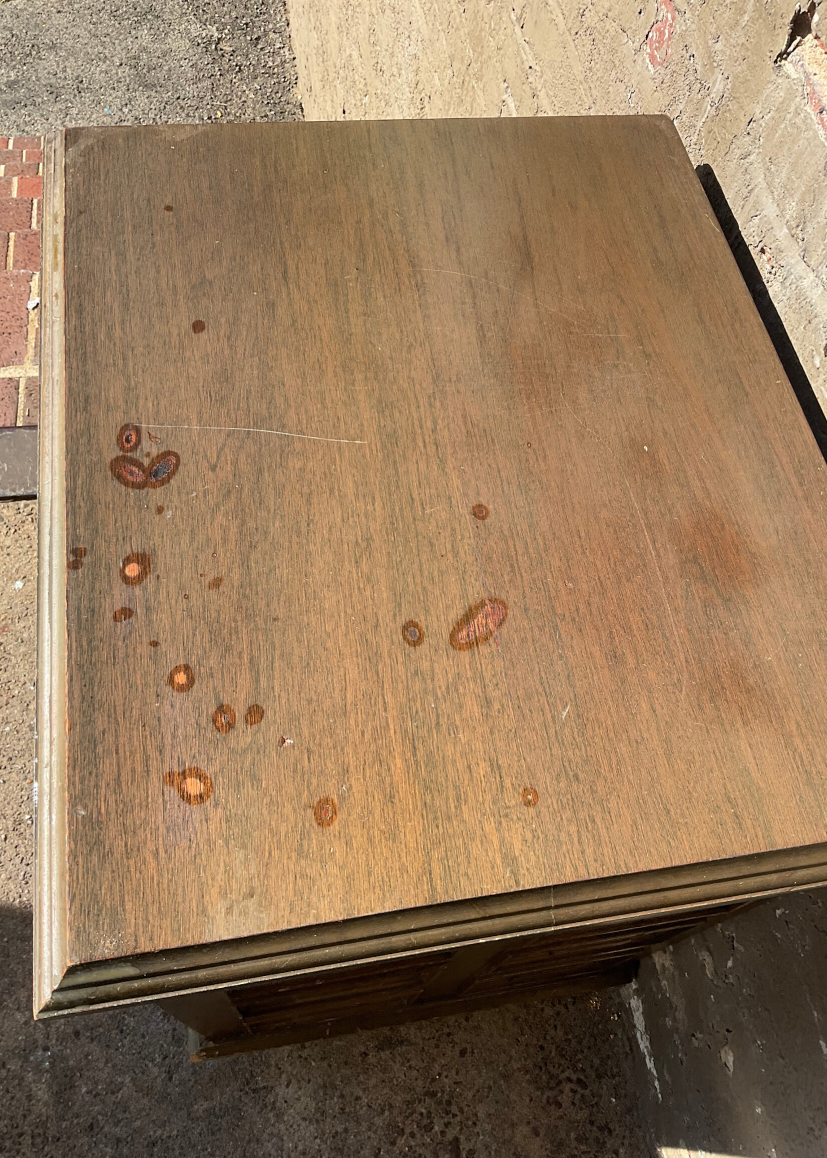 GOODWOOD Pair of Vintage Nightstands