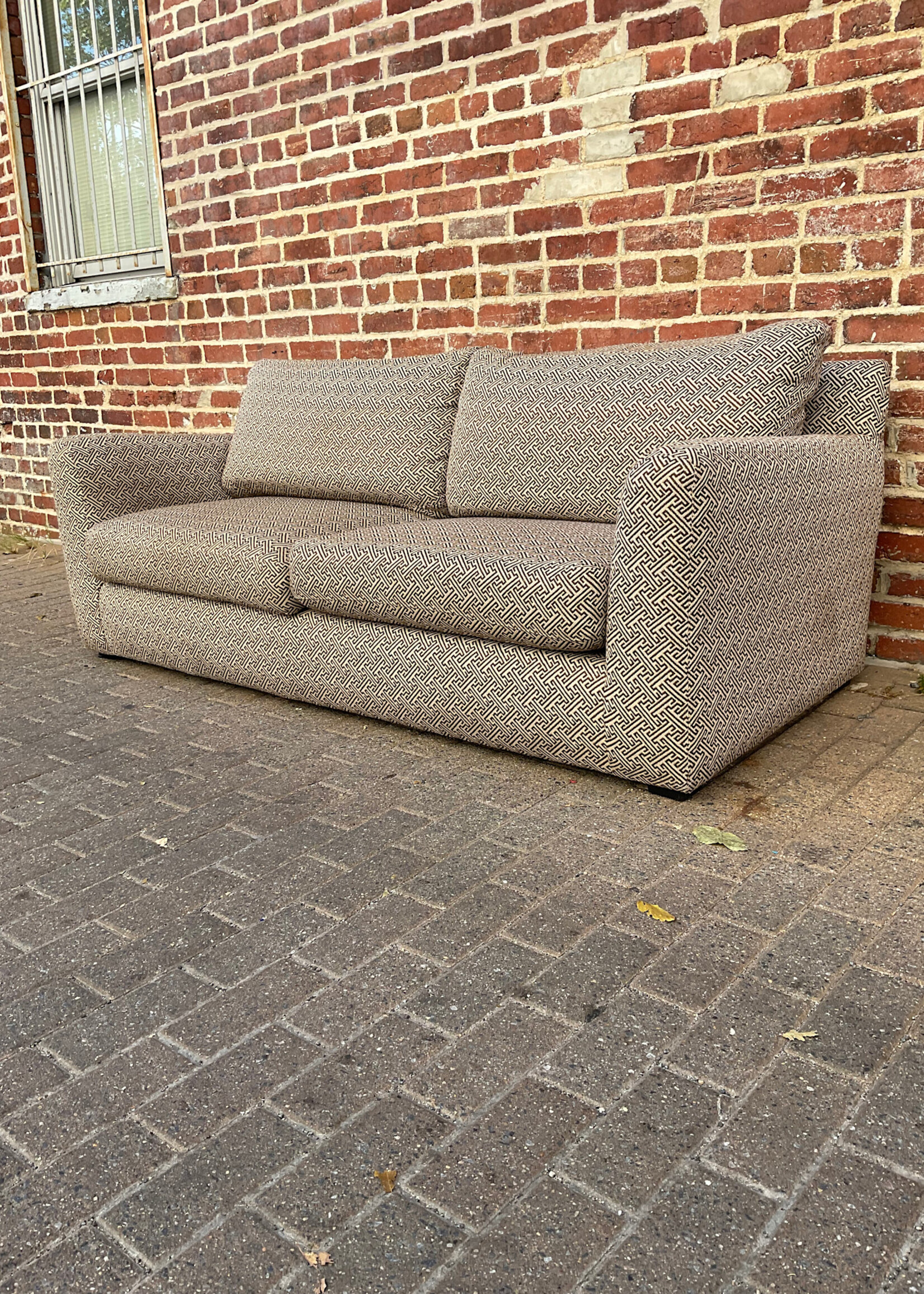 GOODWOOD Vintage Sofa