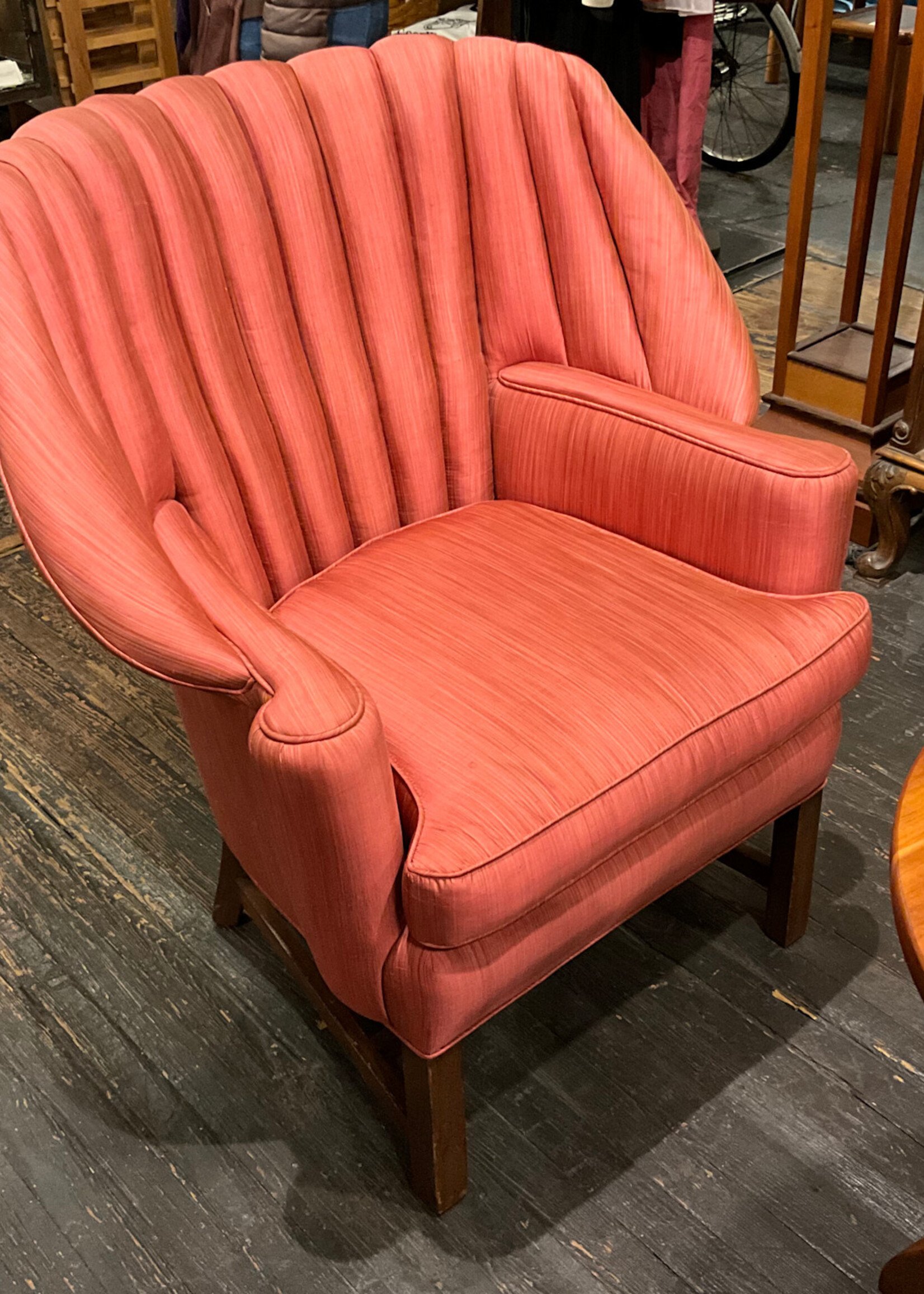 GOODWOOD Vintage Tufted Upholstered Armchair