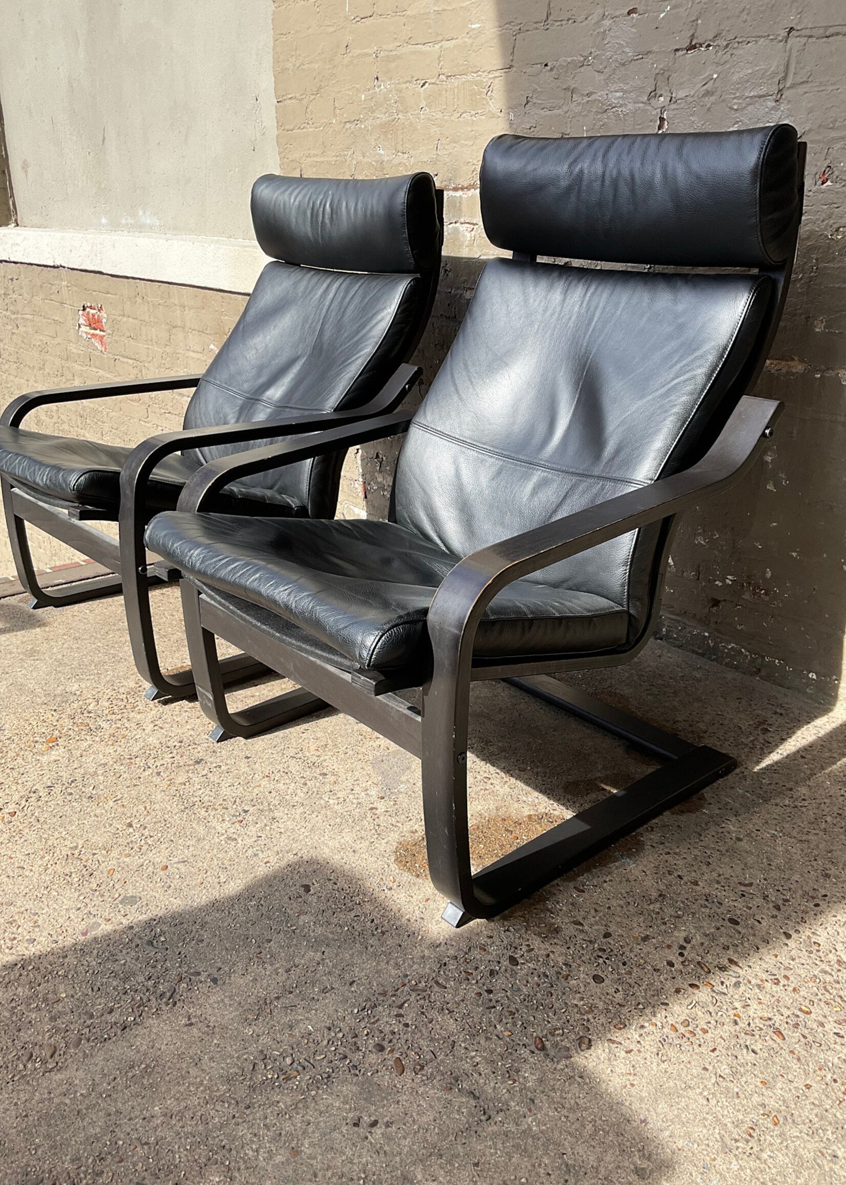 GOODWOOD Leather Poang Chair