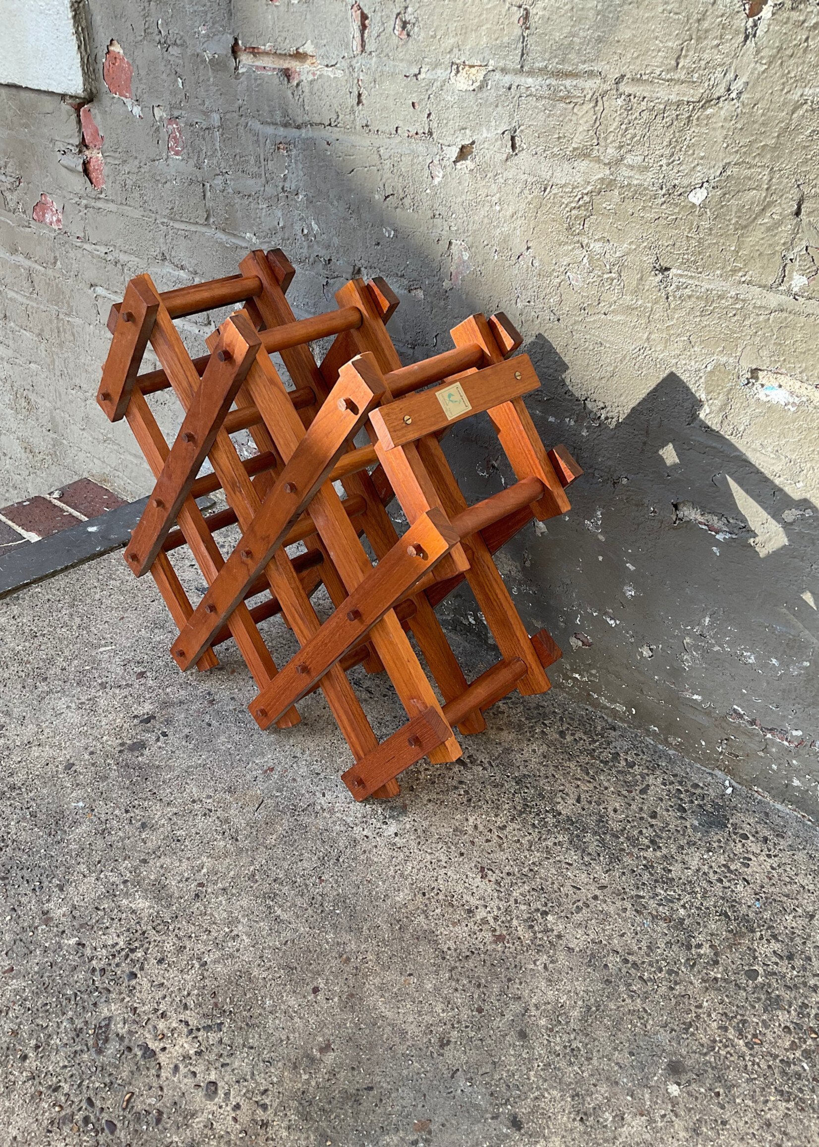 GOODWOOD Folding Teak Wine Rack
