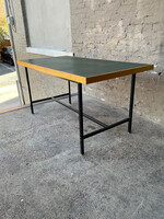 GOODWOOD Small Lab Table