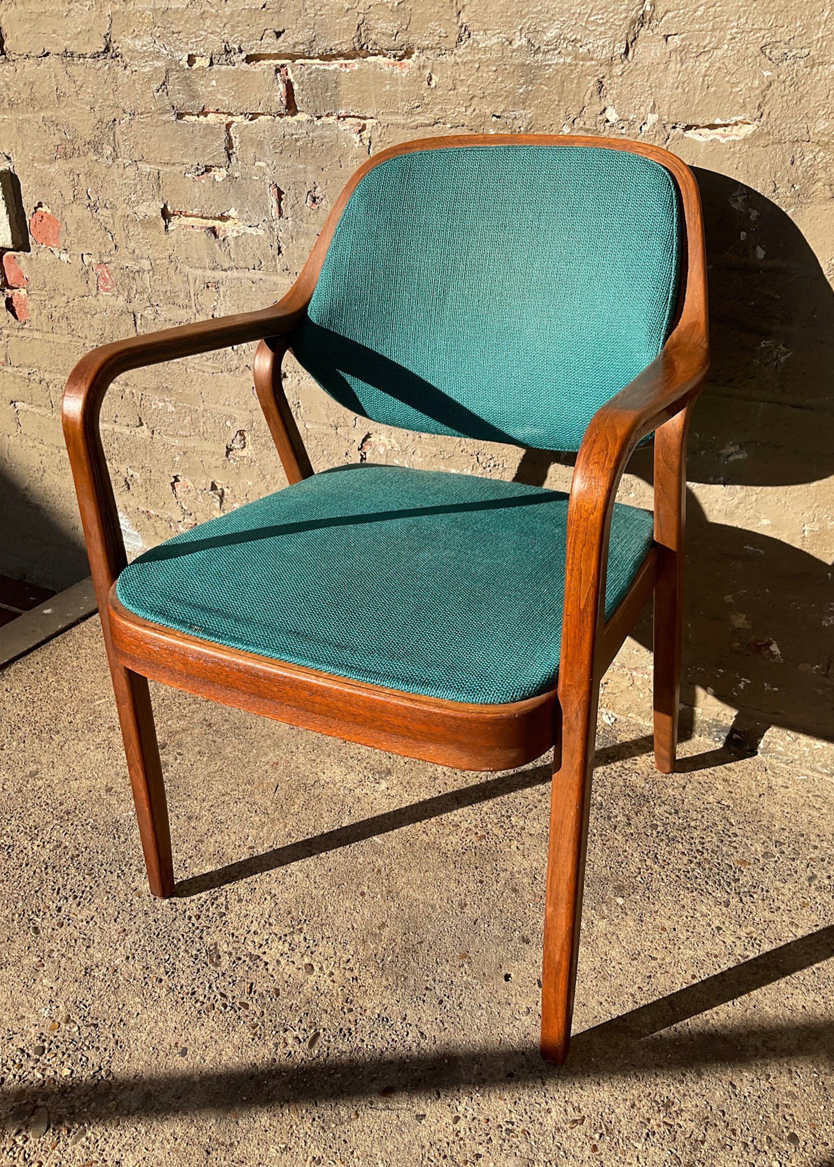 GOODWOOD Knoll Armchair