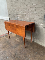GOODWOOD Antique Drop Leaf Table