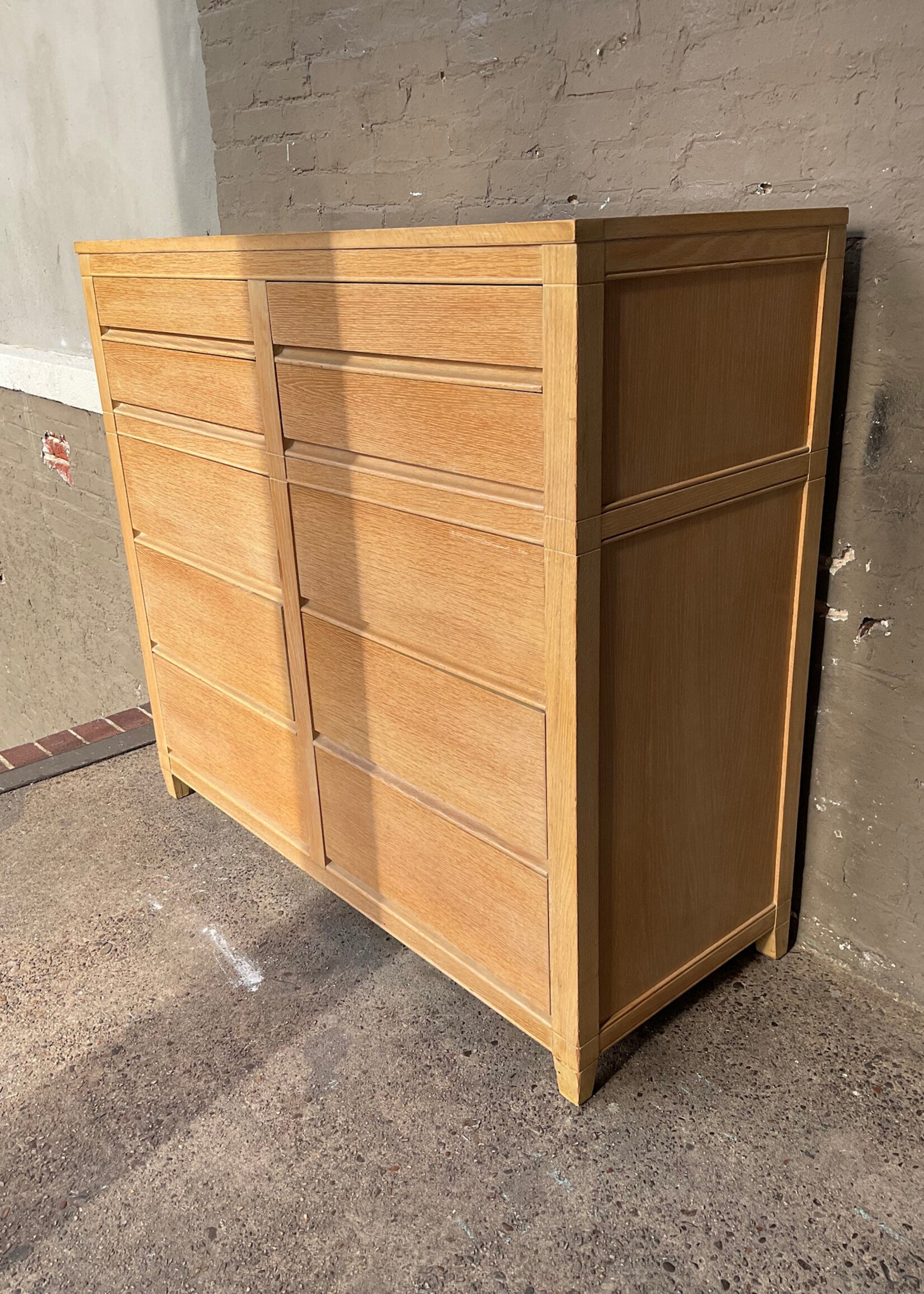 GOODWOOD Kent Coffey Oak Chest of Drawers