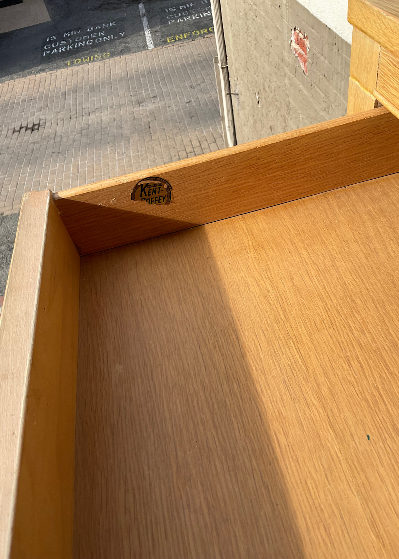 GOODWOOD Kent Coffey Oak Chest of Drawers