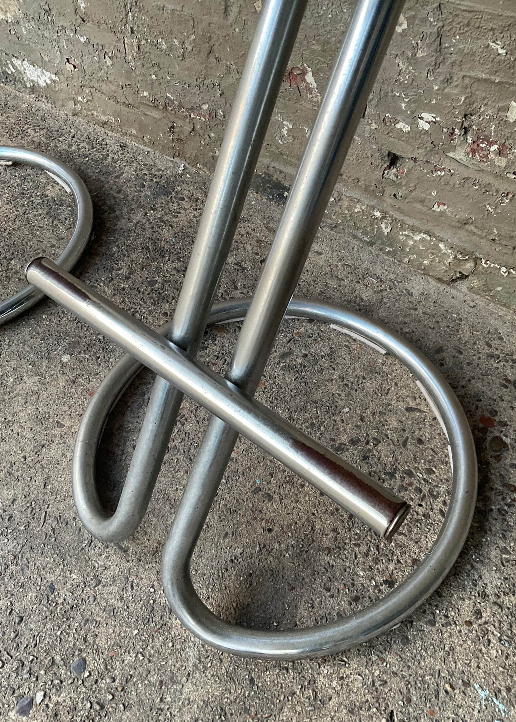 GOODWOOD Postmodern Counter Stool