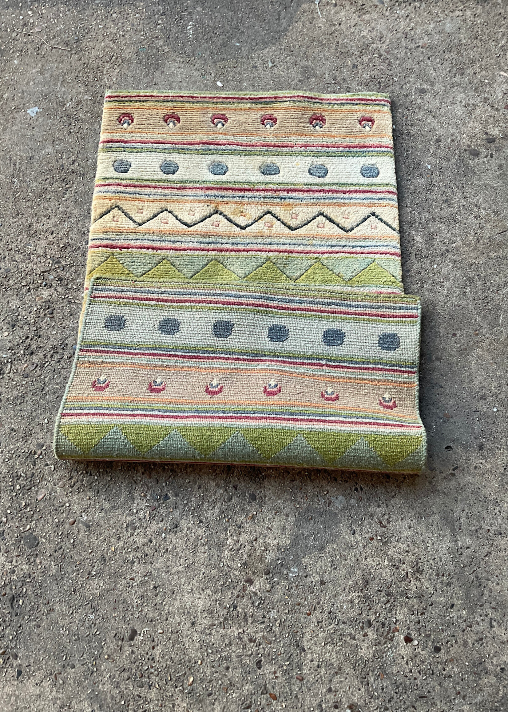 GOODWOOD Small Modern Wool Rug