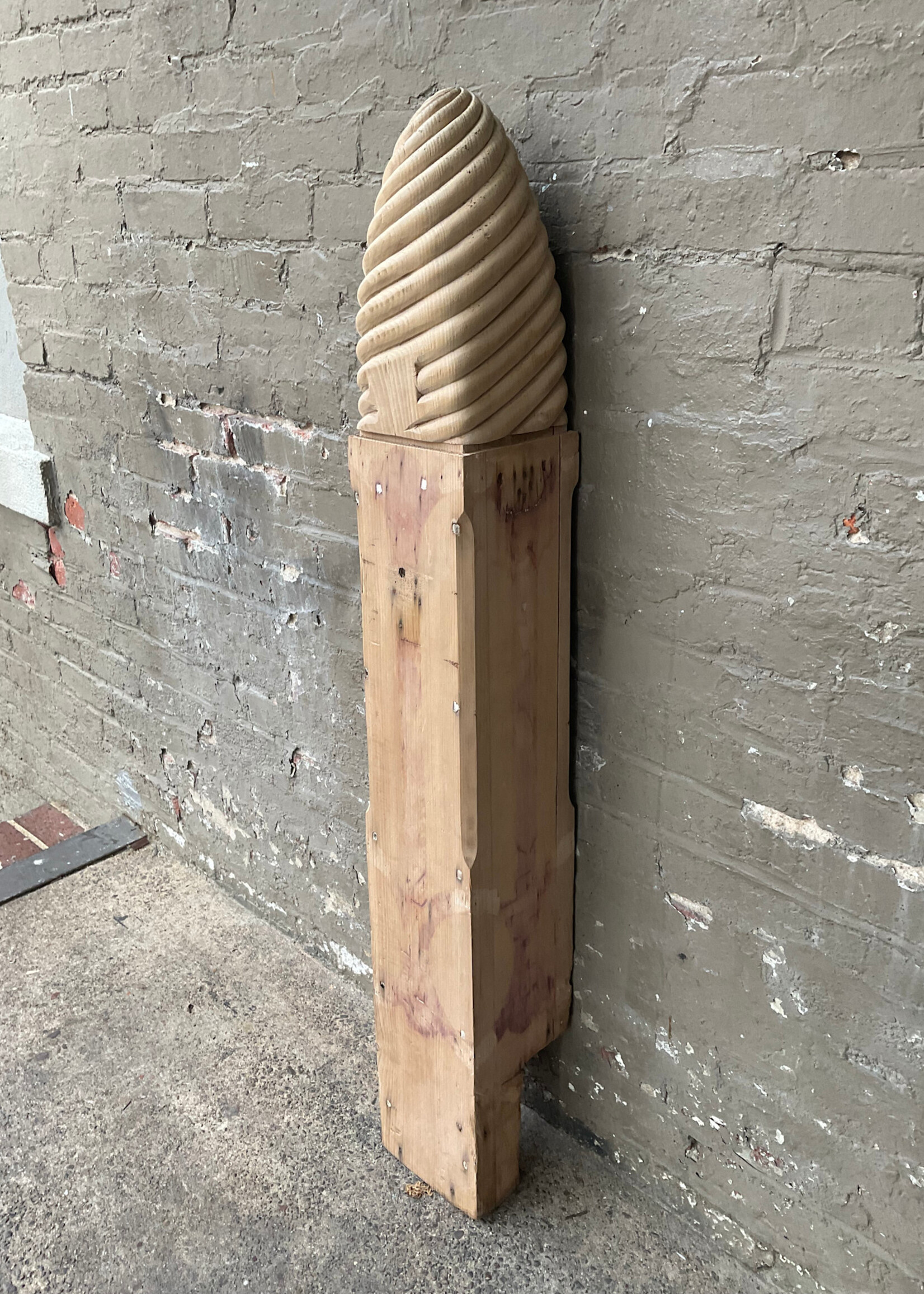 GOODWOOD Newel Post