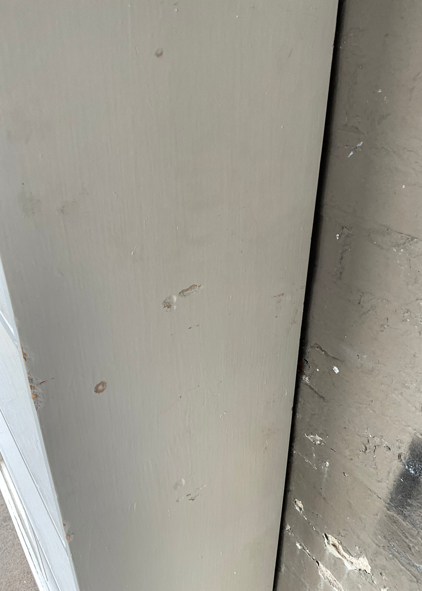 GOODWOOD Vintage White Painted Bookcase