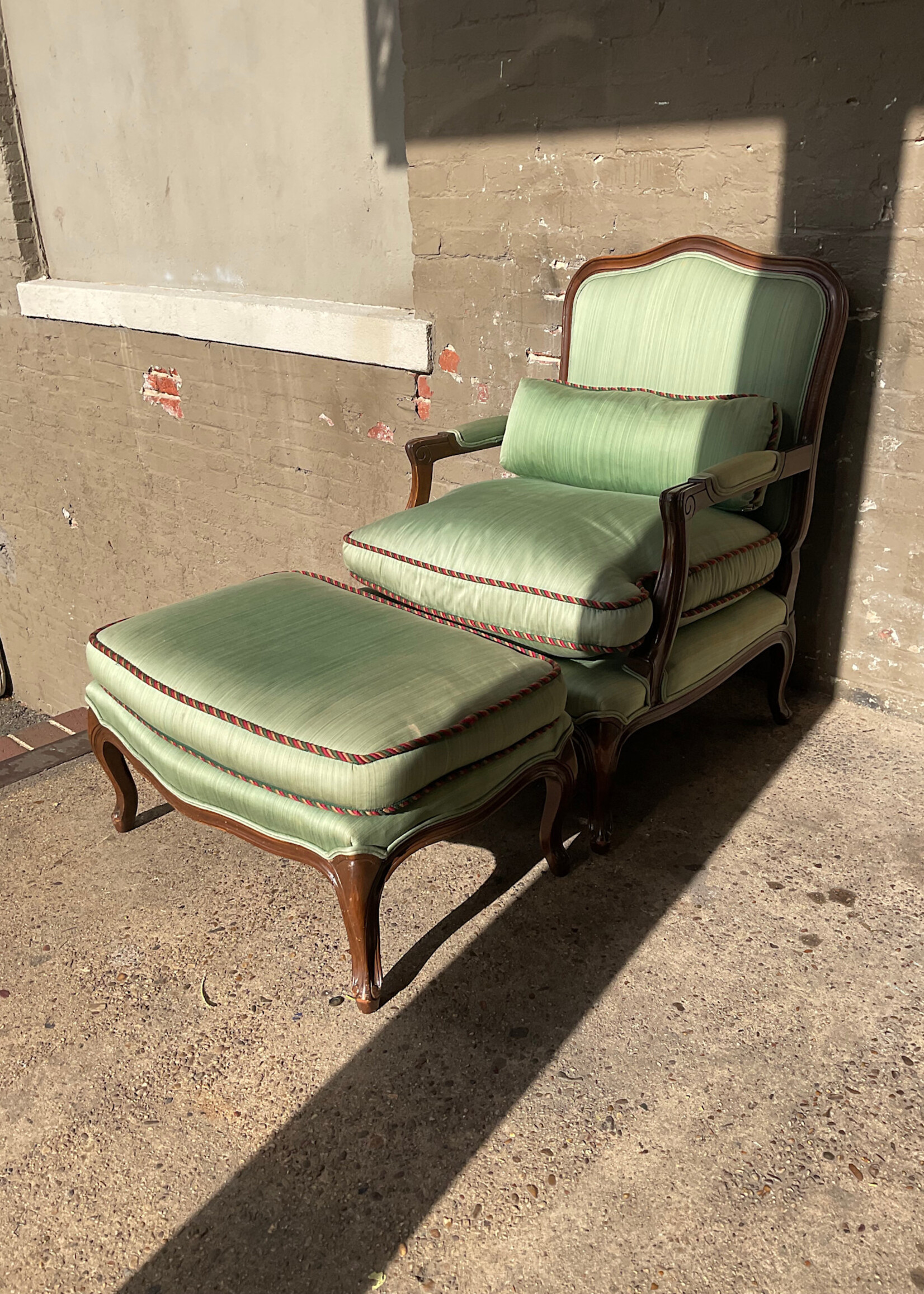 GOODWOOD Fauteuil & Ottoman