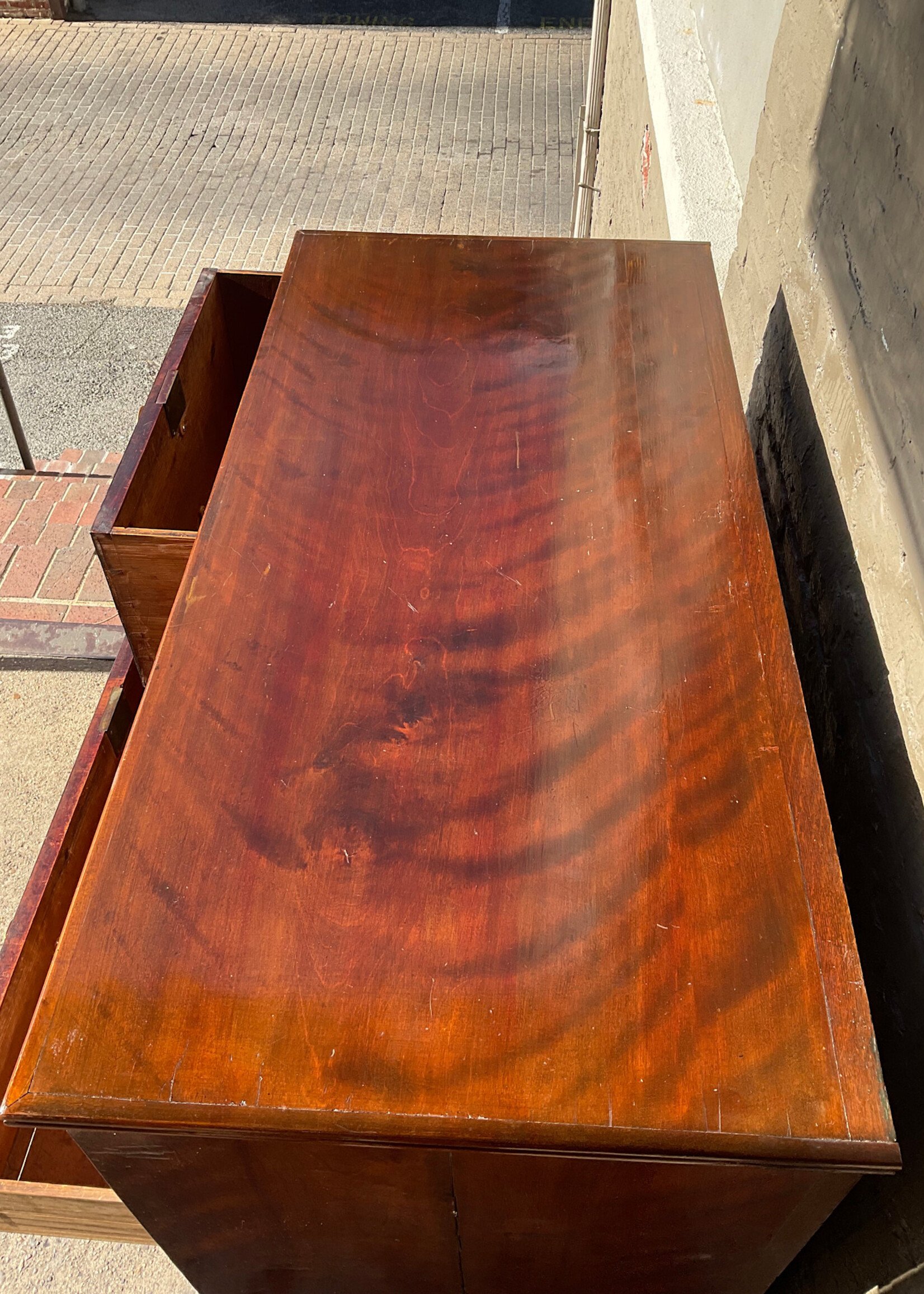 GOODWOOD George IV Mahogany Chest of Drawers