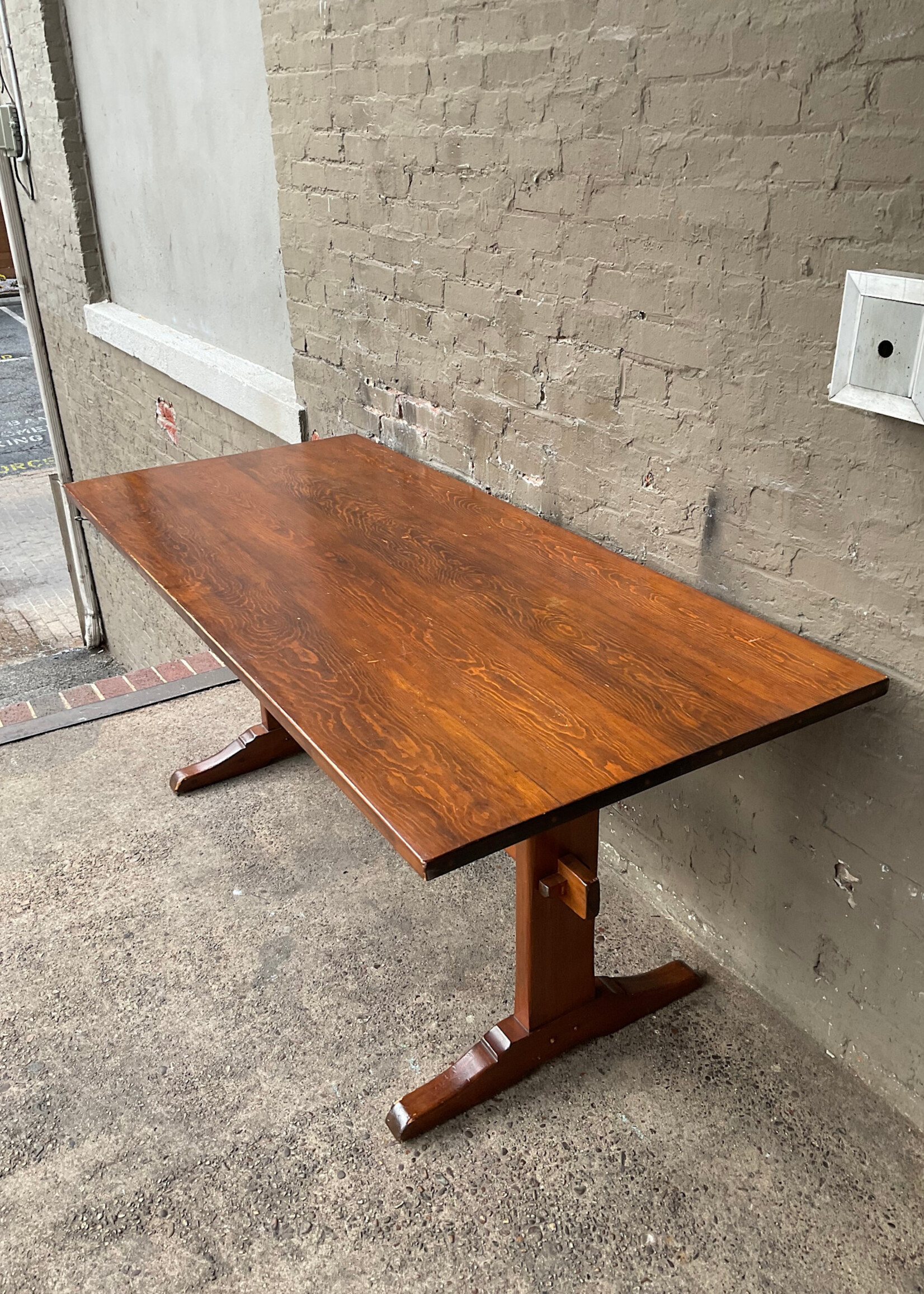 GOODWOOD Pine Trestle Table