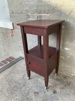 GOODWOOD Antique Side Table
