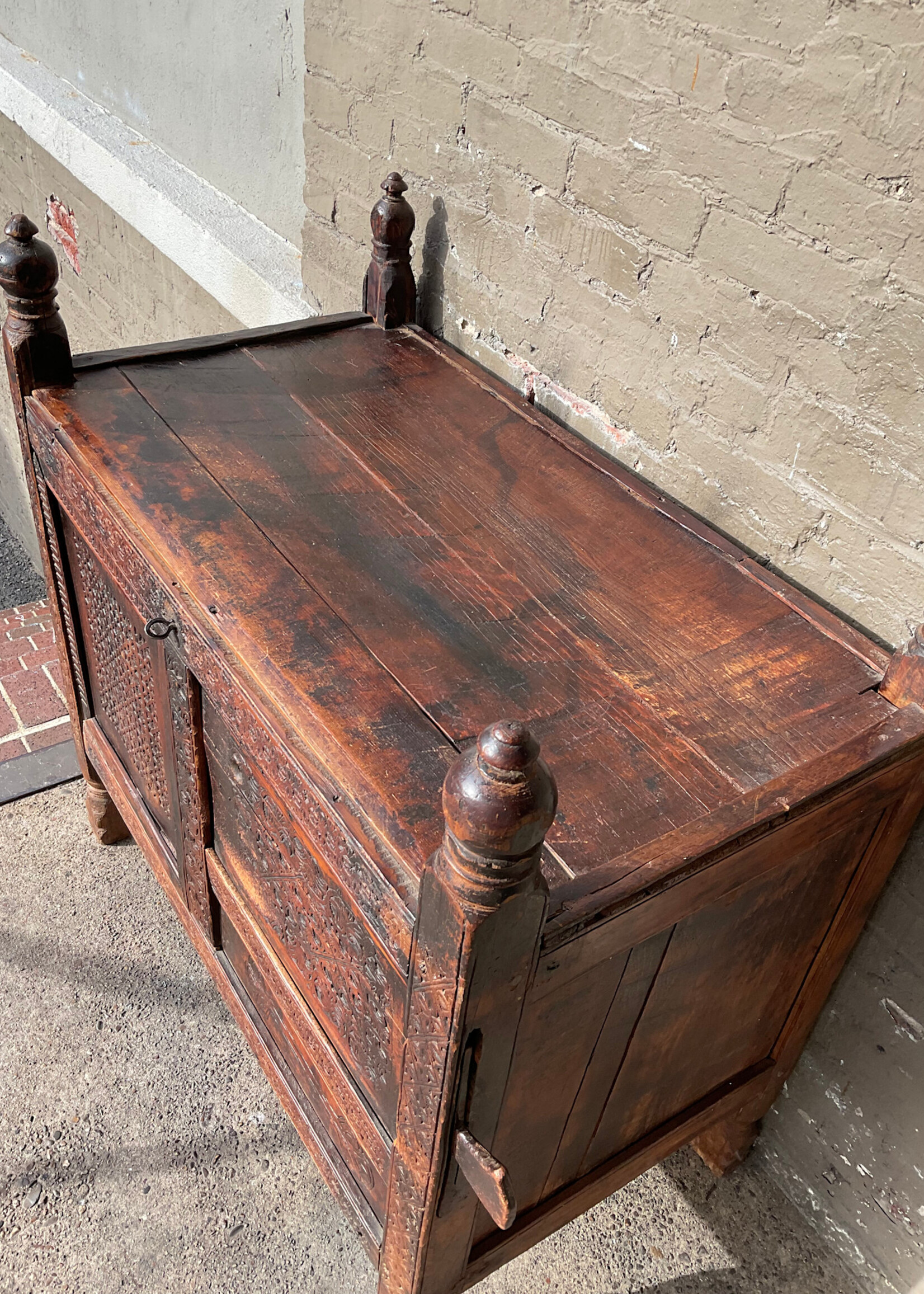 GOODWOOD Antique Dowry Chest