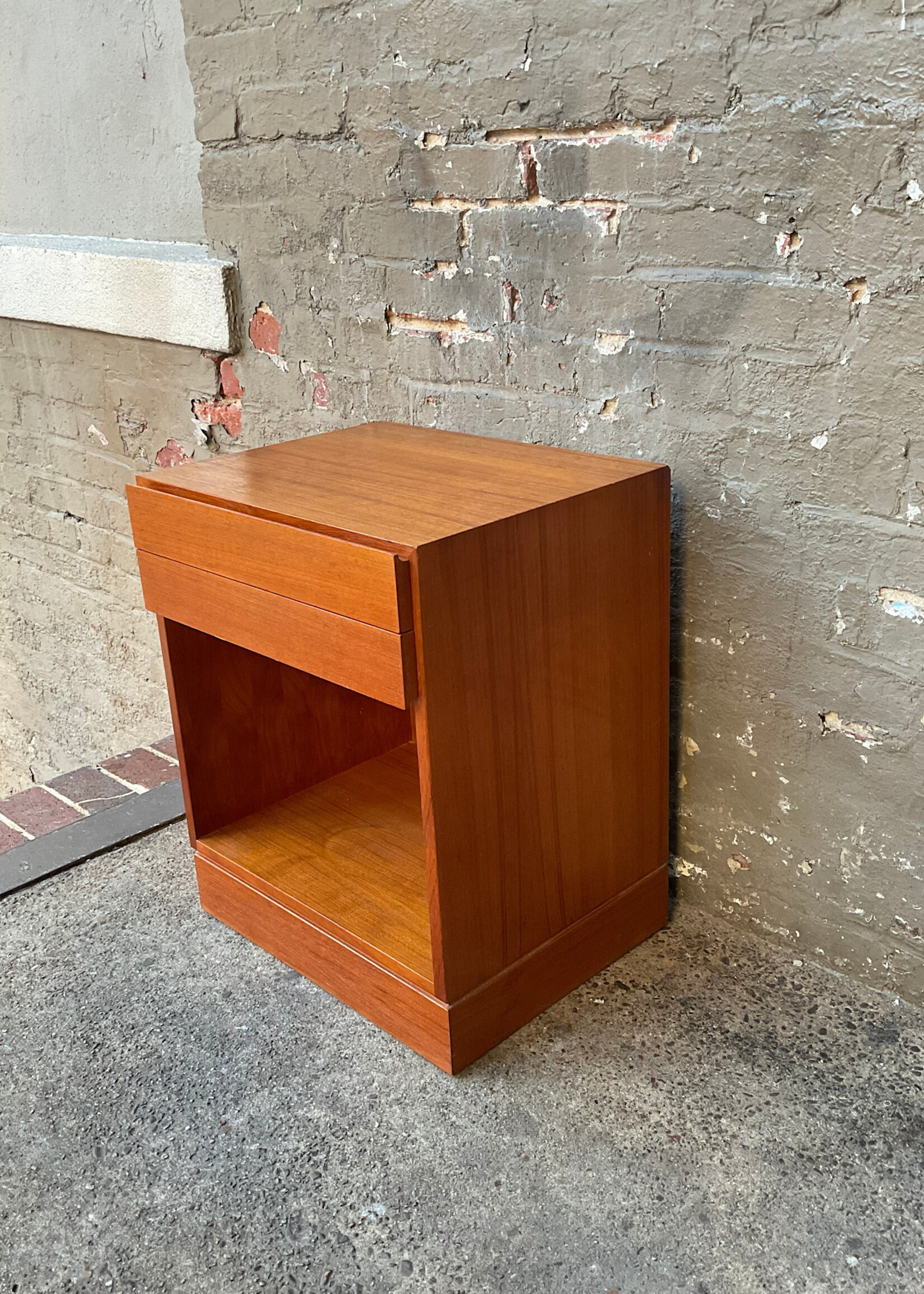 GOODWOOD Danish Modern Nightstand